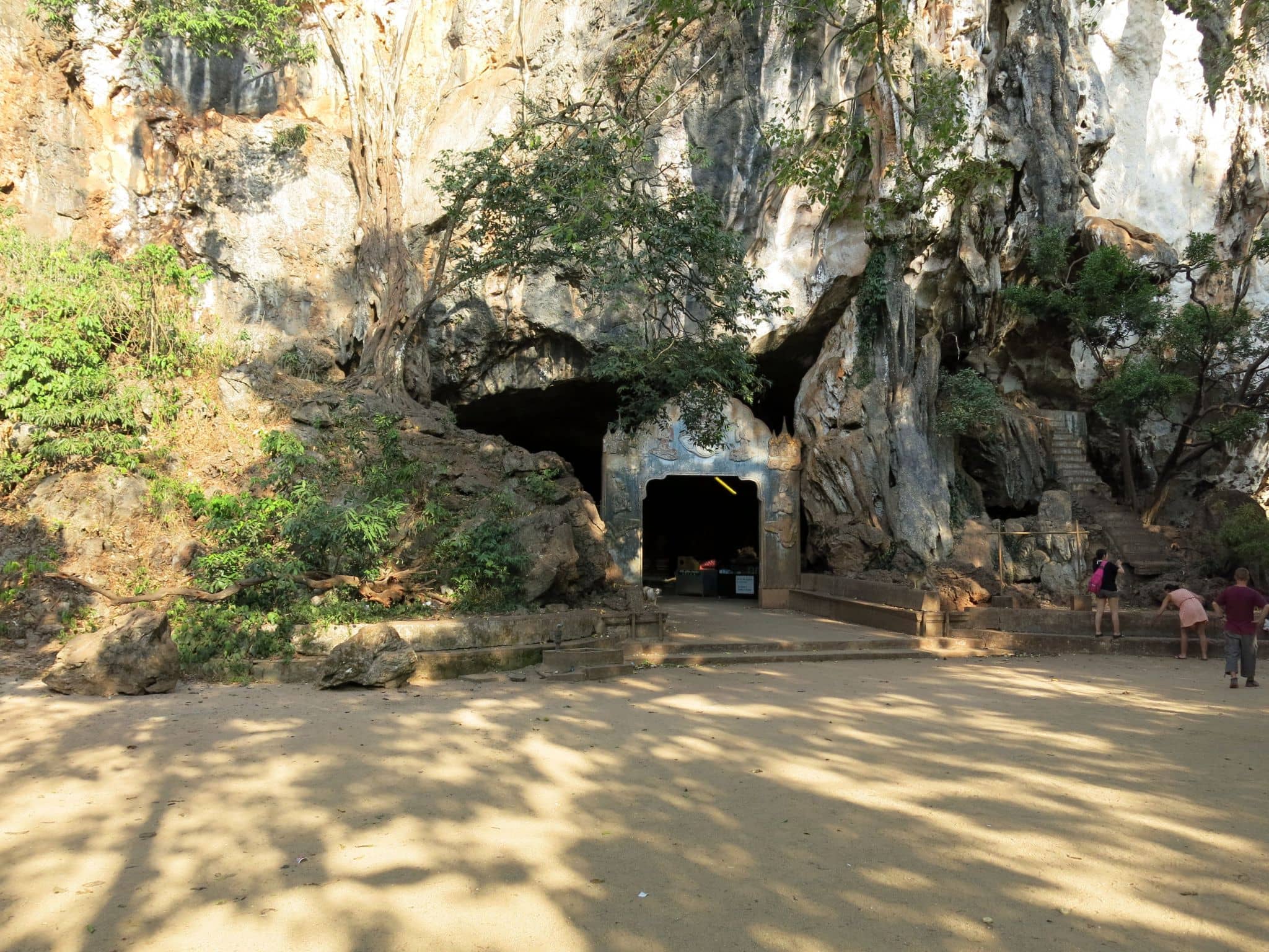 bat cave buddhist personals After visiting the buddhist temple tours » bat cave half day tour i can bring you to everywhere example bat cave in evening youcan see the bat more than. bat cave buddhist personals After visiting the buddhist temple tours » bat cave half day tour i can bring you to everywhere example bat cave in evening youcan see the bat more than.