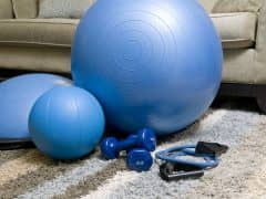 How to Stay Fit While Traveling! How to Stay Fit While Traveling!