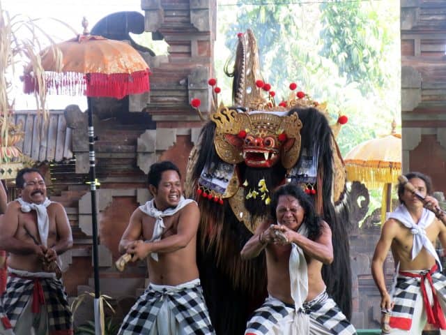 bali, barong and rangda, barong, rangda, bali dance, the barong, the rangda