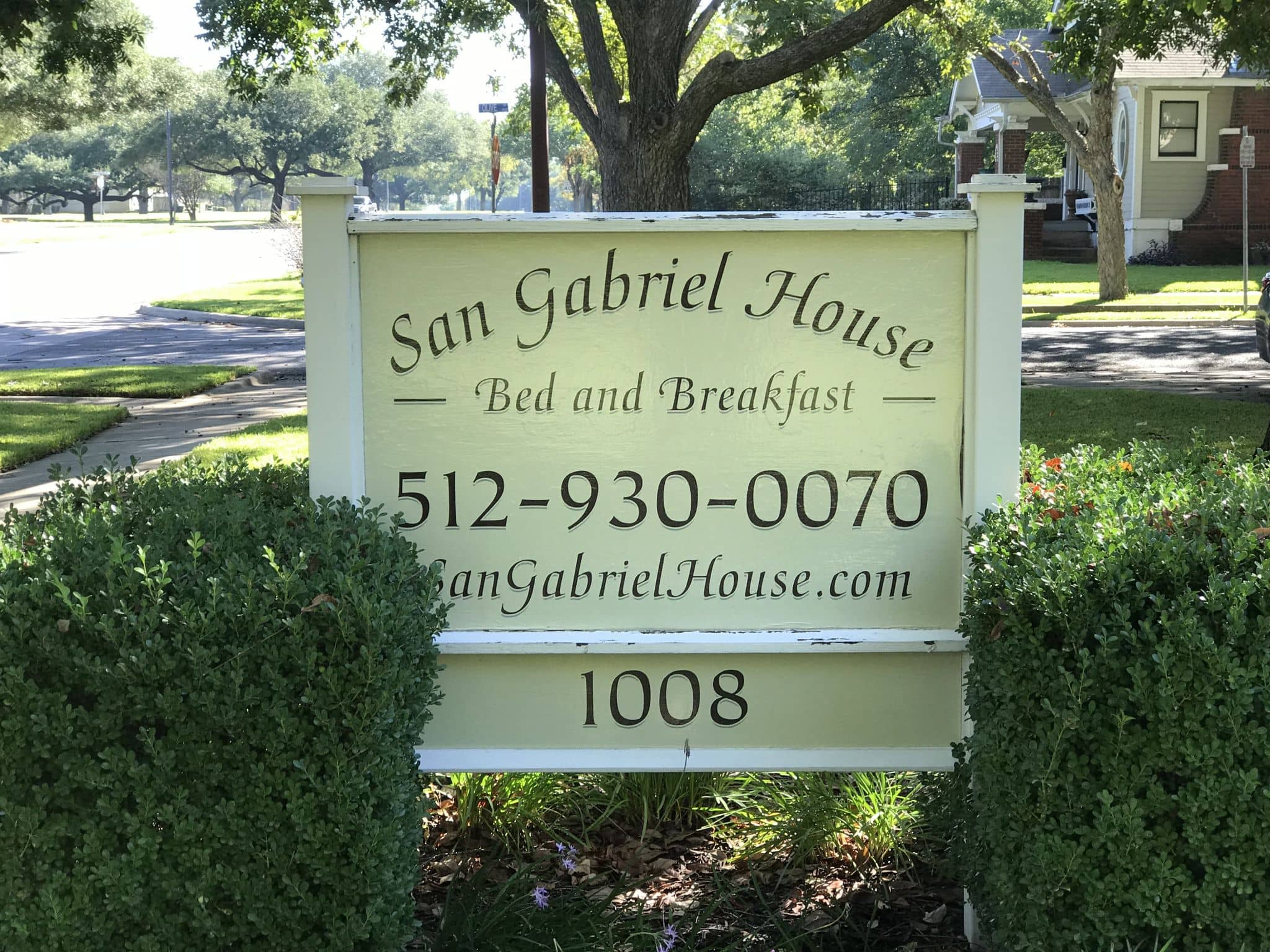 You Will Love the San Gabriel House Bed and Breakfast in