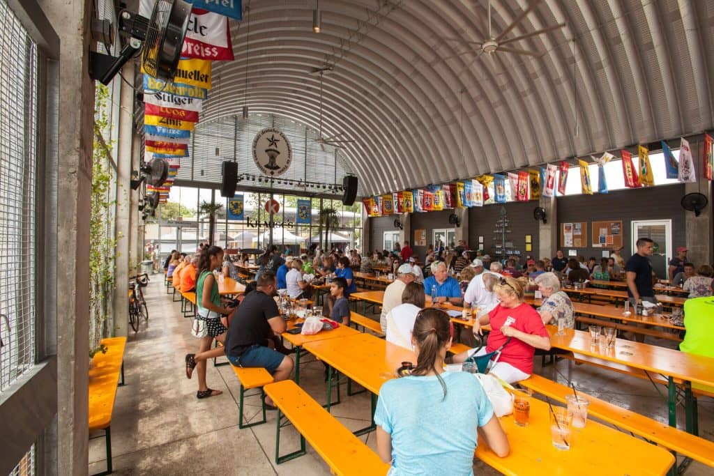 adventure in new braunfels, new braunfels texas, new braunfels, spass walking tours, farmer's market new braunfels, farmers market