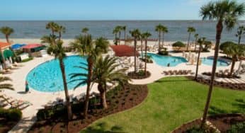St Simon’s Island Hotels on the Beach include Luxurious King and Prince Beach and Golf Resort!