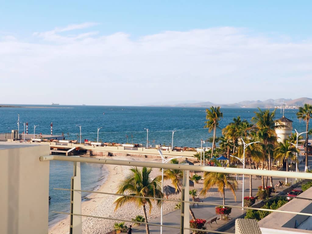 things to do in la paz mexico, la paz mexico, things to do, la paz, active things to do, red travel mexico