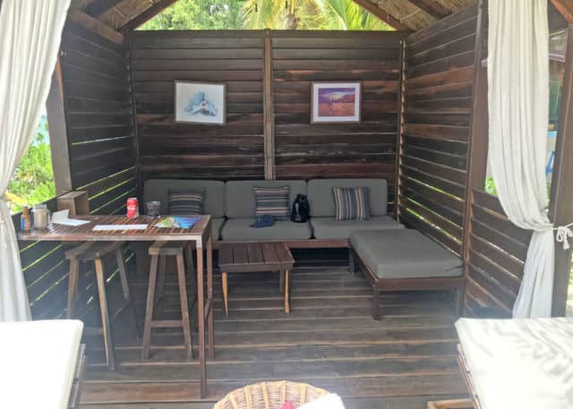 If you are Looking for Luxury in Cozumel go to The Cabana Beach at  Chankanaab!