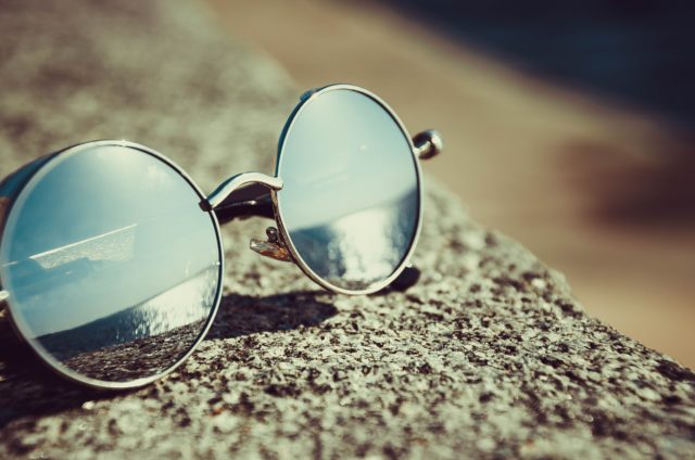 lightweight eyeglasses, traveling lighter